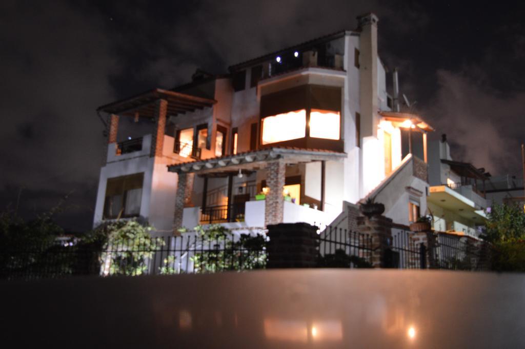 Lena Apartment Chania  Bagian luar foto